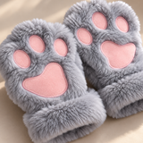 Mabel Plush Cat Paw Mittens