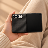 Hartley Carbon-Look iPhone Duo Case