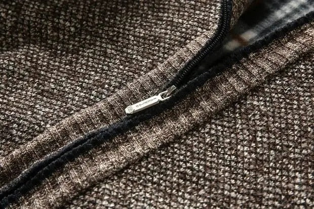 Valmont Knit Zip